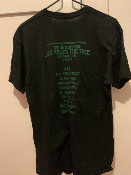 Under The Tree 2011 (T-Shirt)